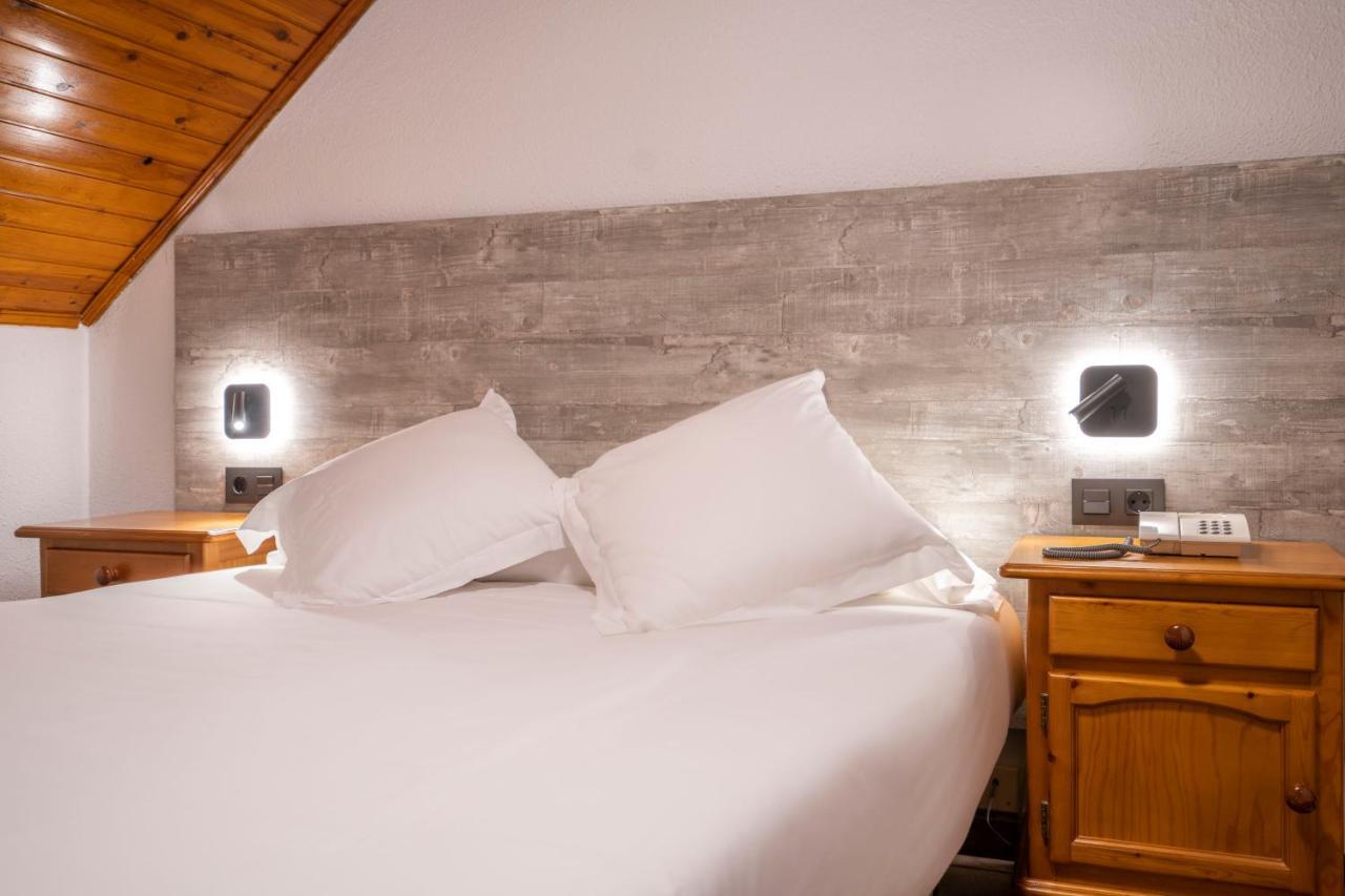Hotel & Restaurante Pena Arros ภายนอก รูปภาพ