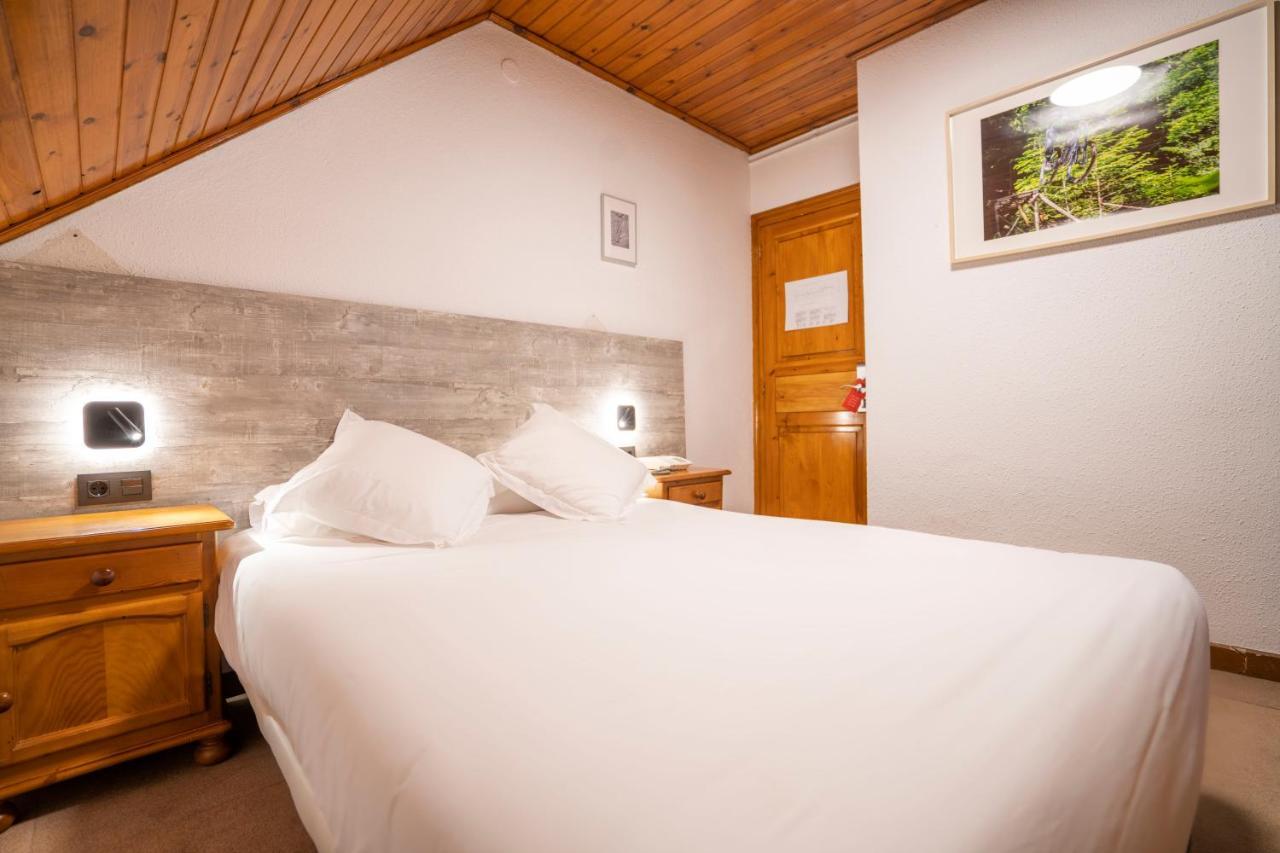 Hotel & Restaurante Pena Arros ภายนอก รูปภาพ
