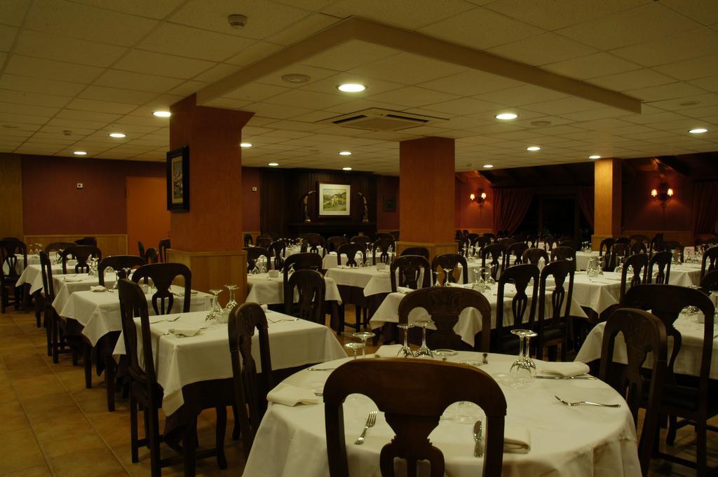 Hotel & Restaurante Pena Arros ภายนอก รูปภาพ
